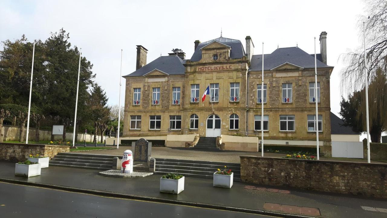 Chambres D'Hotes Et Table D'Hotes- Valentine 44 Sainte-Mère-Église Exterior foto